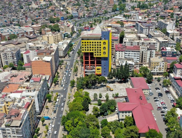 Foto - Dünyanın en saçma binasının son hali şaşkına çevirdi!