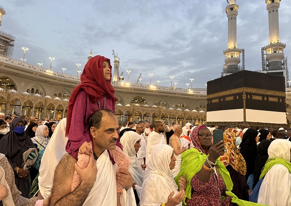 Foto - Dünyanın en şanslı minikleri!