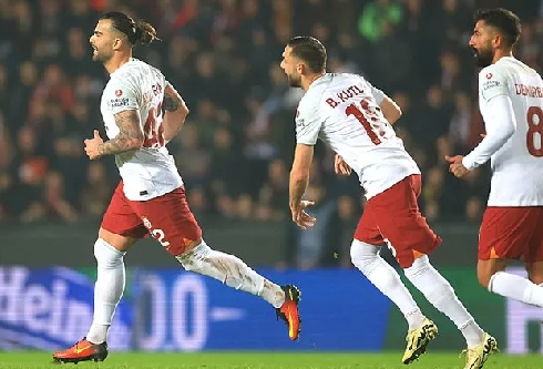 Foto - Dünyanın en sevilen takımları açıklandı! 20 takımlı listede tek Türk ekibi var!