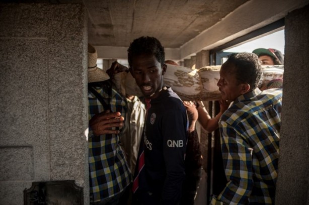 Foto - Dünyanın en sıra dışı geleneği