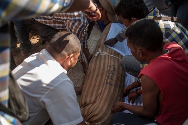 Foto - Dünyanın en sıra dışı geleneği