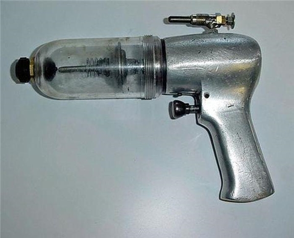 Foto - Dünyanın en sıra dışı silahları