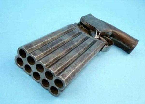 Foto - Dünyanın en sıra dışı silahları