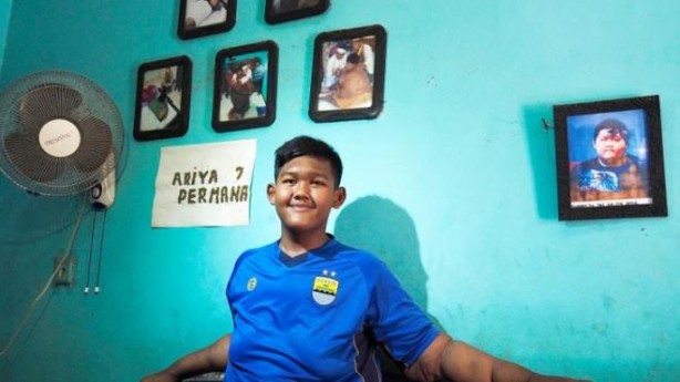 Foto - Dünyanın en şişman çocuğuydu! 110 kilo verdi