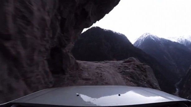 Foto - Dünyanın en tehlikeli yolculuğu