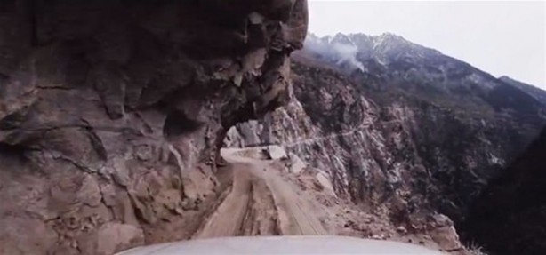 Foto - Dünyanın en tehlikeli yolculuğu