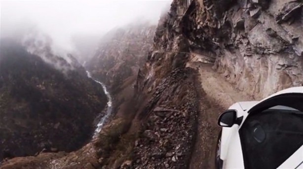 Foto - Dünyanın en tehlikeli yolculuğu