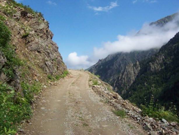 Foto - Dünyanın en tehlikeli yolları! Birçok kişinin ölümüne sebep oldular! 