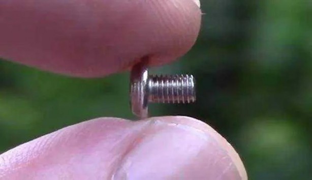 Foto - Dünyanın en 'tuhaf' güvenlik sistemi! Mandal ve pil yardımıyla bakın neler yaptı