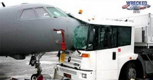 Foto - Dünyanın en tuhaf trafik kazaları