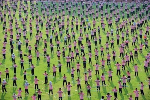Foto - Dünyanın en uçuk rekorları