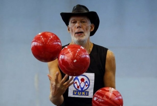 Foto - Dünyanın en uçuk rekorları