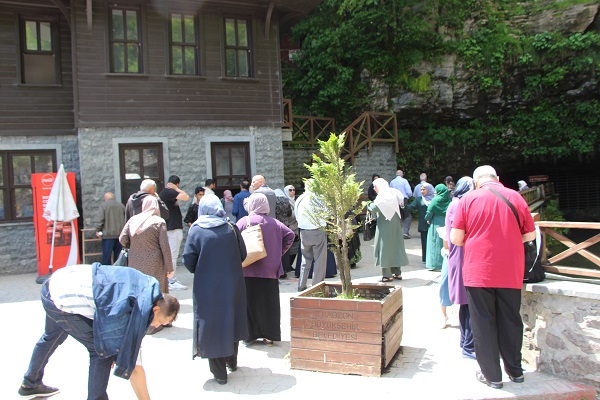 Foto - Dünyanın en uzun ikinci mağarasına turist akını
