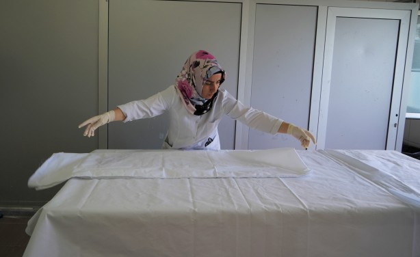 Foto - Dünyanın en zor mesleklerinden biri! Kadın gassalların şahit olduğu ibretlik haller