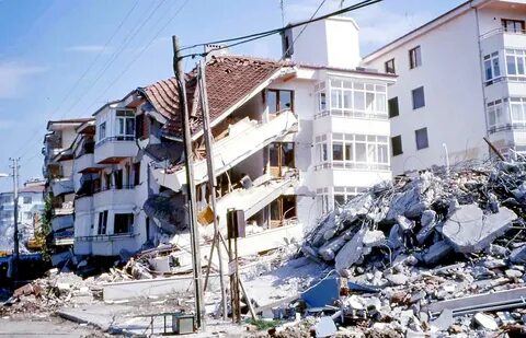 Foto - Dünyanın gördüğü en büyük felaketlerden biri! İşte depremde yıkımı büyüten sebepler