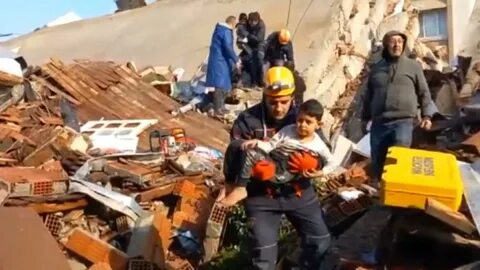Foto - Dünyanın gördüğü en büyük felaketlerden biri! İşte depremde yıkımı büyüten sebepler