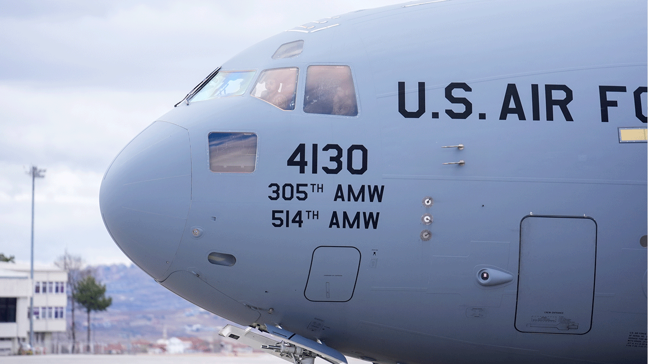 Foto - Dünyanın gözü kulağı burada! ABD uçağı Türkiye'den ayrıldı