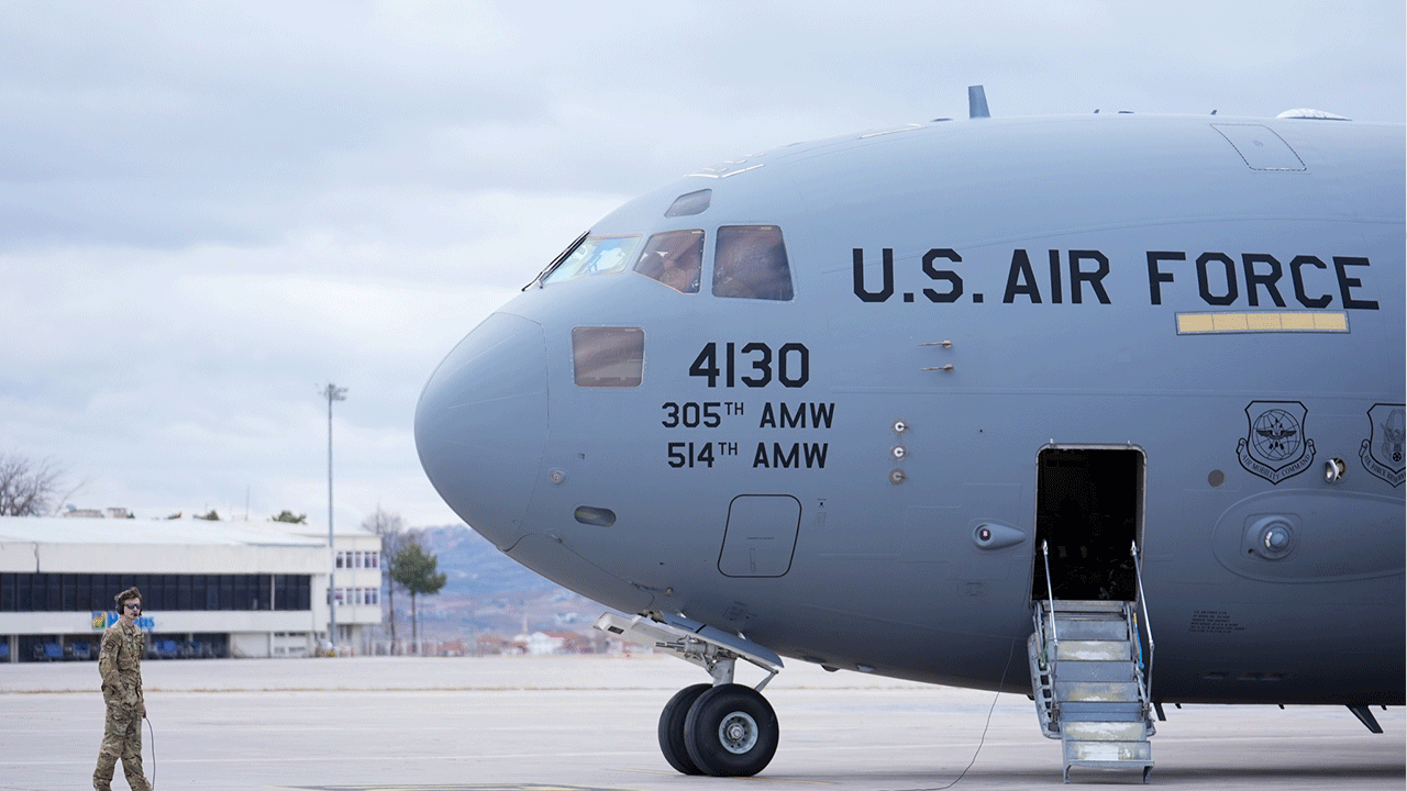 Foto - Dünyanın gözü kulağı burada! ABD uçağı Türkiye'den ayrıldı
