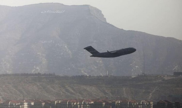 Foto - Dünyanın gözü önünde ilan etti! Artık Taliban...