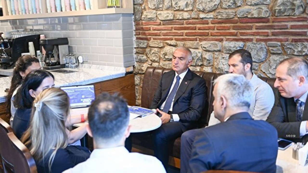 Foto - Dünyanın gözü Türkiye'de: 1 milyarı geçti, Arap milyarder 'ben de yapacağım' dedi