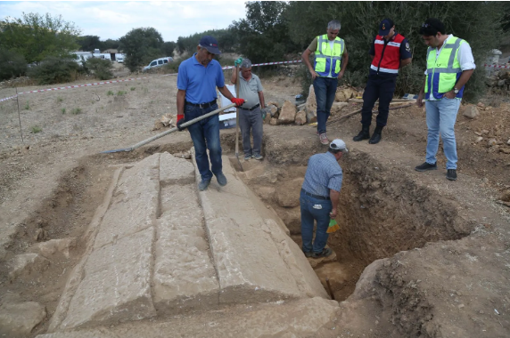 Foto - Dünyanın gözü Türkiye'de! Tarla süren çiftçiden büyük bir keşif