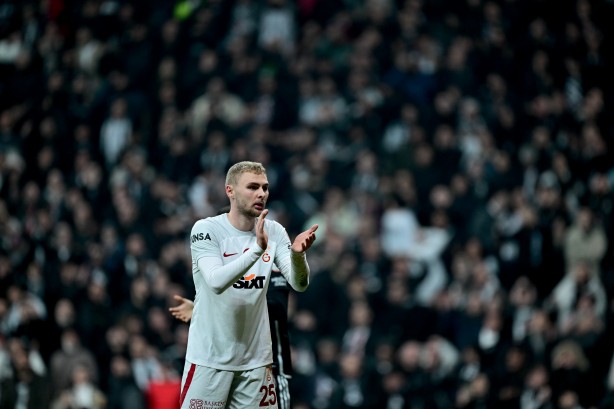 Foto - Dünyanın gözü ünlü futbolcuda... Galatasaray devreye girdi yine yeniden! Belli oldu artık...