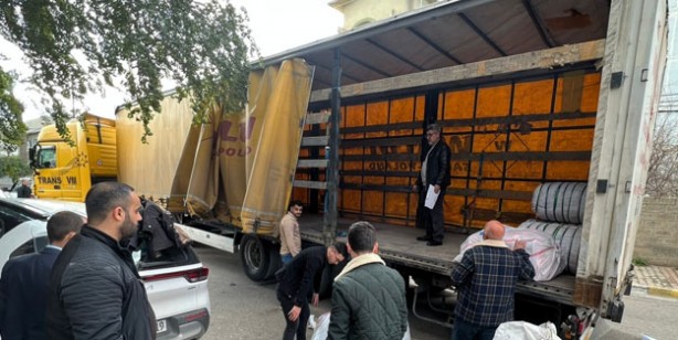 Foto - Dünyanın her yerinden: Böyle yardım görülmedi! Irak Kerkük Türkmenlerinden deprem alanına yardım seferberliği