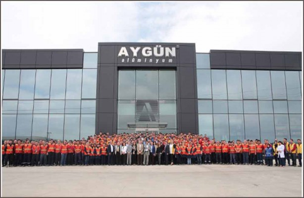 Foto - Dünyanın her yerine ürün gönderen Türk devi iflas etti! Çok kötü haber, binlerce çalışanı ortada kaldı