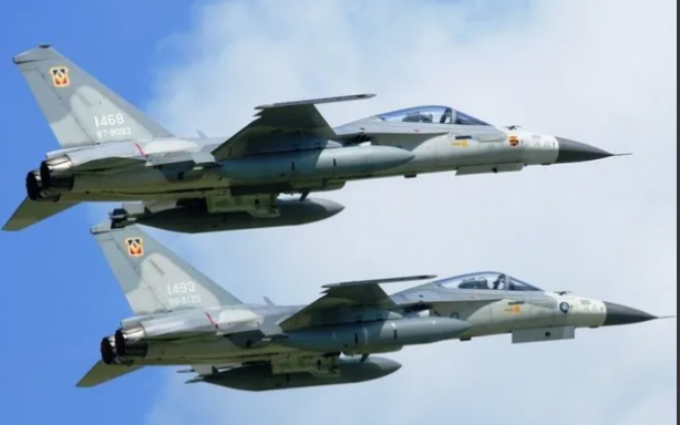 Foto - Dünyanın ilgisini çeken rapor! En güçlü savaş uçaklarına sahip olan ülkeler…