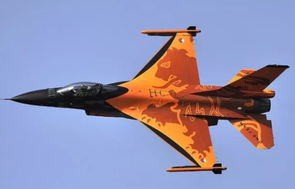 Foto - Dünyanın ilgisini çeken rapor! En güçlü savaş uçaklarına sahip olan ülkeler…