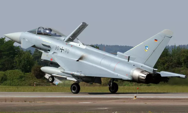 Foto - Dünyanın ilgisini çeken rapor! En güçlü savaş uçaklarına sahip olan ülkeler…