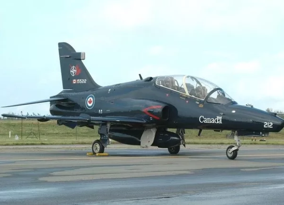 Foto - Dünyanın ilgisini çeken rapor! En güçlü savaş uçaklarına sahip olan ülkeler…