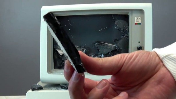 Foto - Dünyanın ilk bilgisayarının içini açtılar! İşte içinden çıkanlar...