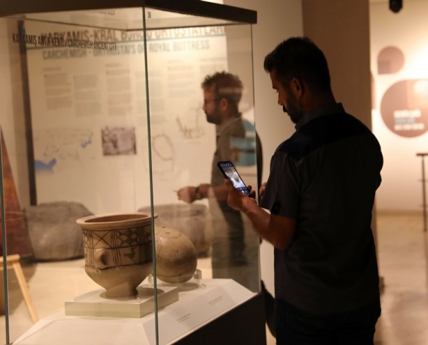 Foto - Dünyanın ilk 'gülücük' emojisi: 3 bin 700 yıllık bu testi 