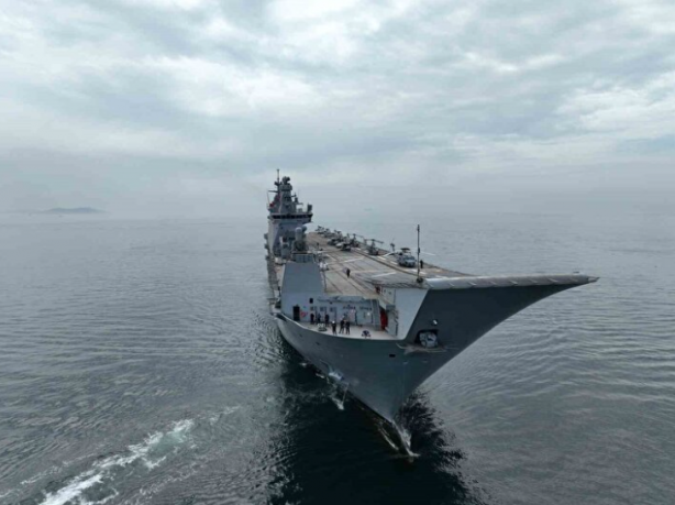 Foto - Dünyanın ilk SİHA gemisi TCG Anadolu Sarayburnu’nda