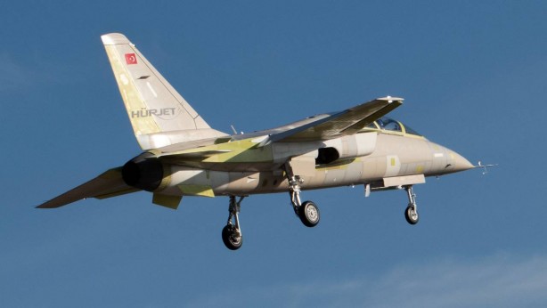 Foto - Dünyanın peşine düşeceği uçağı Türkiye'ye yaptı! Hürjet'te gözden kaçan detay bomba