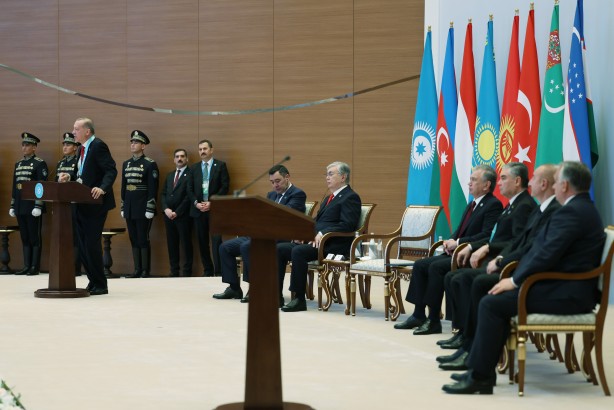 Foto - Dünyanın takip ettiği zirvede dikkat çeken anlar! 