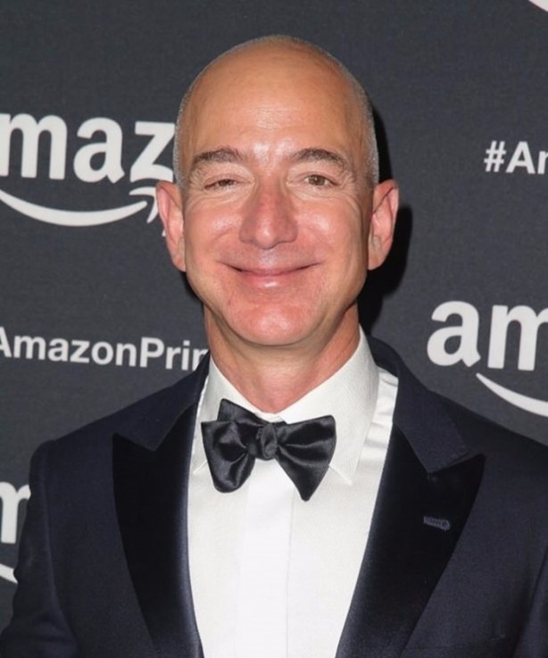 Foto - Dünyanın yarısından zengin 62 isim