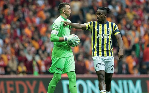 Foto - Dünyaya az önce ilan ettiler: O yıldız için Galatasaray ve Fenerbahçe kapışacak...