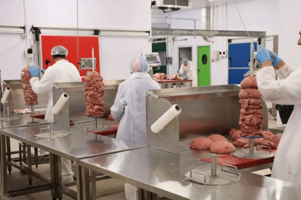 Foto - Dünyaya döner ihraç eden firmada skandal! Peçete, kemik ve yabancı madde: Soruşturma başlatıldı