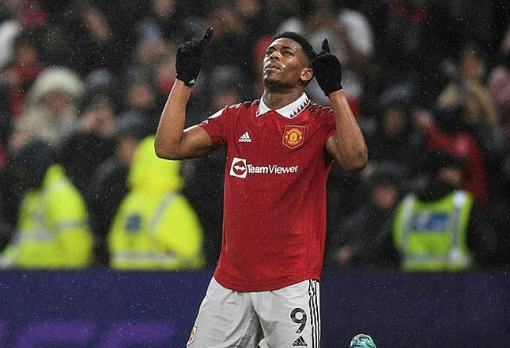 Foto - Dünyaya ilan ettiler: Çılgınlar gibi rakam: Fenerbahçe'ye transferde dev rakip! Manchester United'ın planı ortaya çıktı