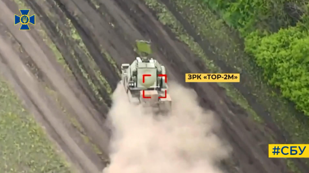 Foto - Dünyaya servis ettiler! Rusya'ya ait füze sistemlerini İHA'larla vurdular