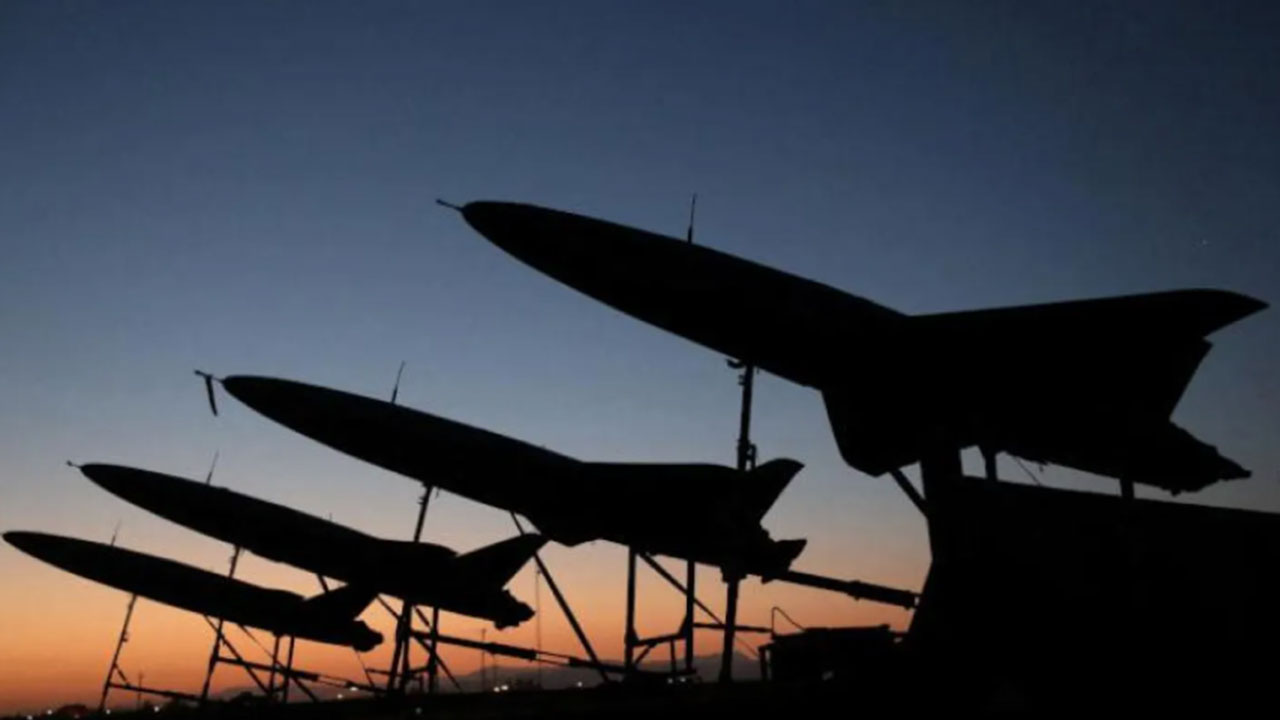 Foto - Dünyayı ayağa kaldıracak gelişme! Müslüman ülke, İran İHA'larını bir bir düşürmeye başladı