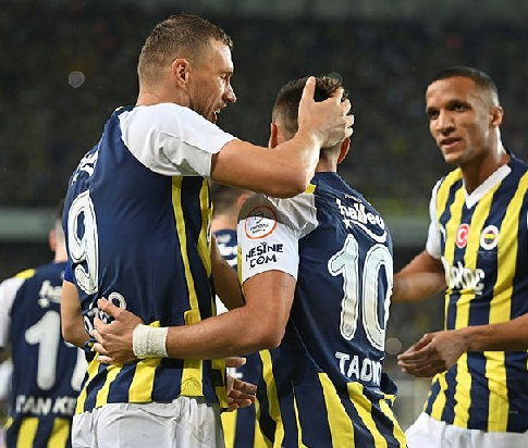 Dünyayı ayağa kaldıran Fenerbahçe'nin yıldızları! Herkes şoka girdi! İsmail Kartal ne yapacak?
