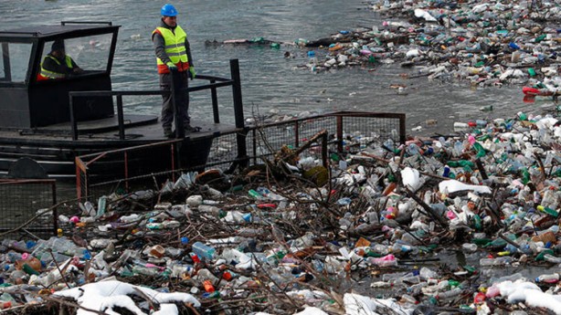 Foto - Dünyayı dehşete düşüren görüntüler! Felaket yüzerek geliyor