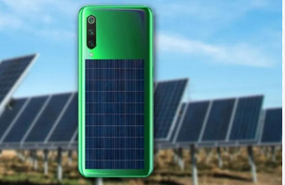 Foto - Dünyayı sallayacak buluş! Telefonları güneş paneline çeviren bir malzeme üretildi, herkes 'bu nasıl oldu' diyor