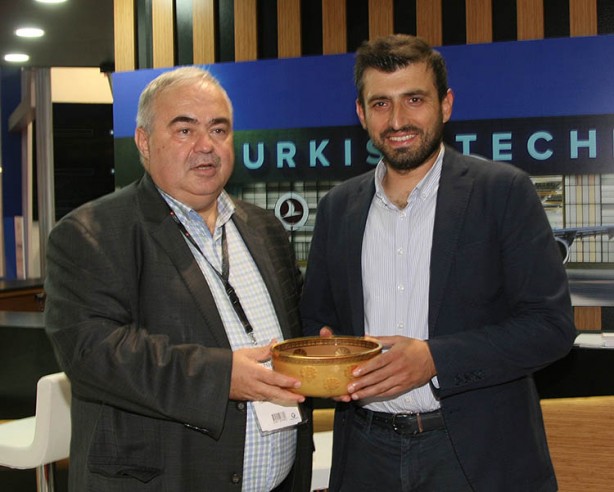 Foto - Dünyayı sallayacak iddia: TUSAŞ ile imzaladılar! Türkiye o ülkeyle yolcu uçağı üretecek