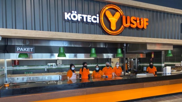 Foto - Dursun Ali Erzincanlı, ünlü köftecideki Coca Cola oyununu deşifre etti! Sosyal medya yıkıldı