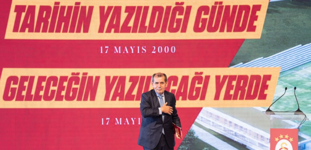 Foto - Dursun Özbek, Erden Timur'un sözünü kesip tersledi: Ayıp etti başkan!