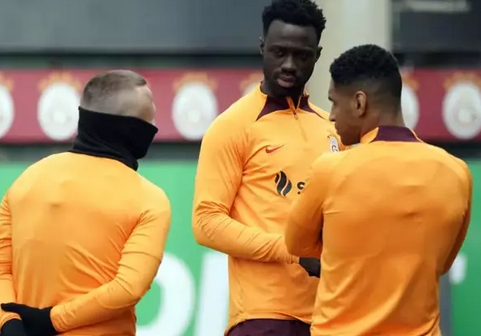 Foto - Dursun Özbek yanına Erden Timur'u alıp yeni kararı açıkladı: İşte bu hiç beklenmiyordu! Her an kamuoyu ile paylaşabilirler...